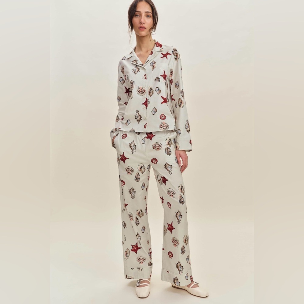 NWT Reformation coco sea shell star pajama set in natural